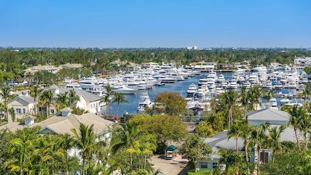 Maritime Hotel Fort Lauderdale Airport & Cruiseport